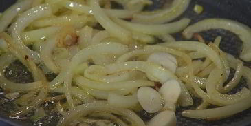 грибы с фасолью, капустой и сыром