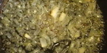 грибы в мультиварке в сметане