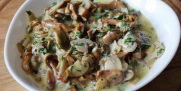 грибы в сливочной заливке