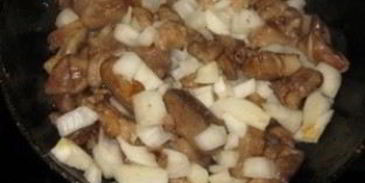 маслята, жареные с луком