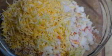 шампиньоны фаршированные крабовыми палочками