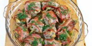 шампиньоны в беконе в духовке