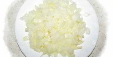 шампиньоны в сливочном соусе