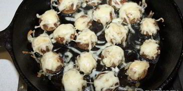 шампиньоны, запеченные с сыром