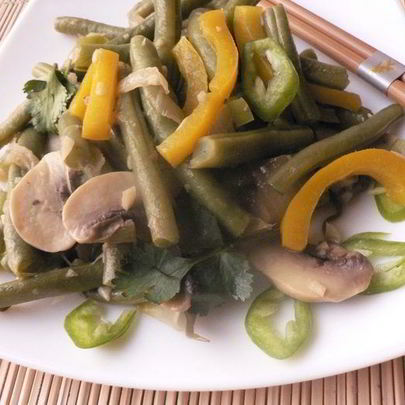 Тушеные грибы с овощами