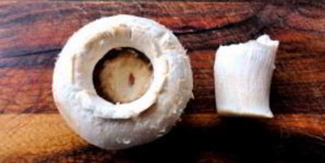 жареные фаршированные шампиньоны