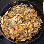 Рецепт Жареных вешенок с морковью