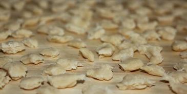 говяжий гуляш с чипетками