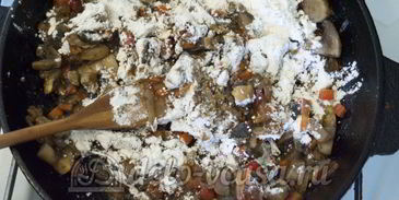 грибной гуляш