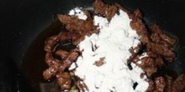 гуляш из баранины в мультиварке