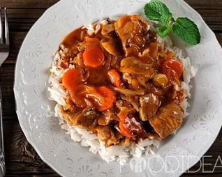 Гуляш из говядины в мультиварке