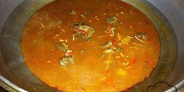 гуляш из гуся в казане на природе