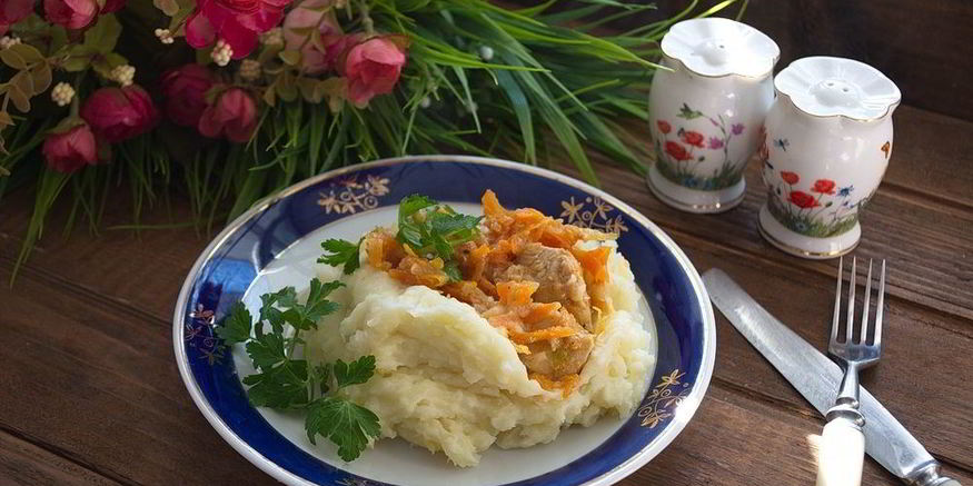 Рецепт гуляша из индейки с картошкой