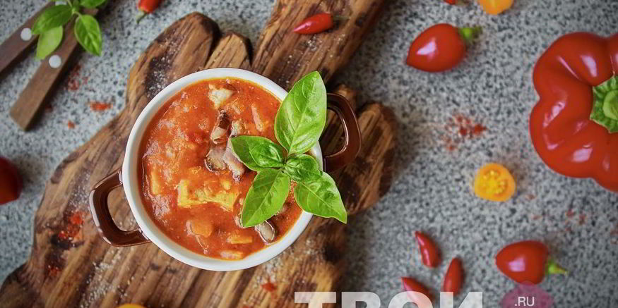 Рецепт гуляша из курицы с подливкой