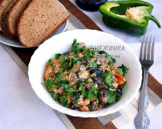 Гуляш из лесных грибов