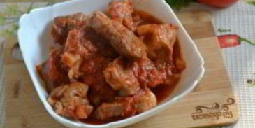 гуляш из свинины с подливкой