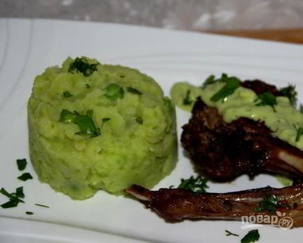 Картофельное пюре с горошком