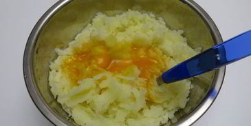 картофельное пюре с лососем в мультиварке