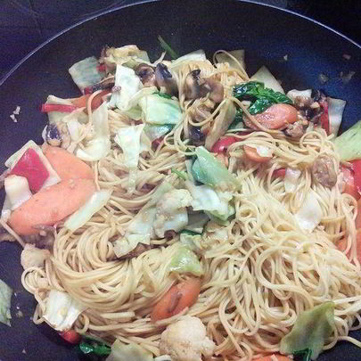 Китайская лапша с овощами