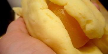 клецки с абрикосовой серединкой верю я, день придет