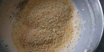 котлетки из лосося с томатным соусом