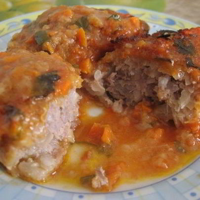 Котлеты в подливе в духовке