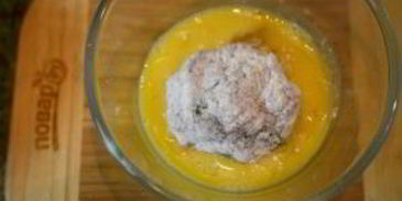 котлеты яйцо в шубке