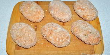 куриные котлеты с начинкой из сыра