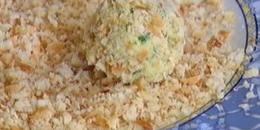 рыбные котлетки с чесноком и петрушкой