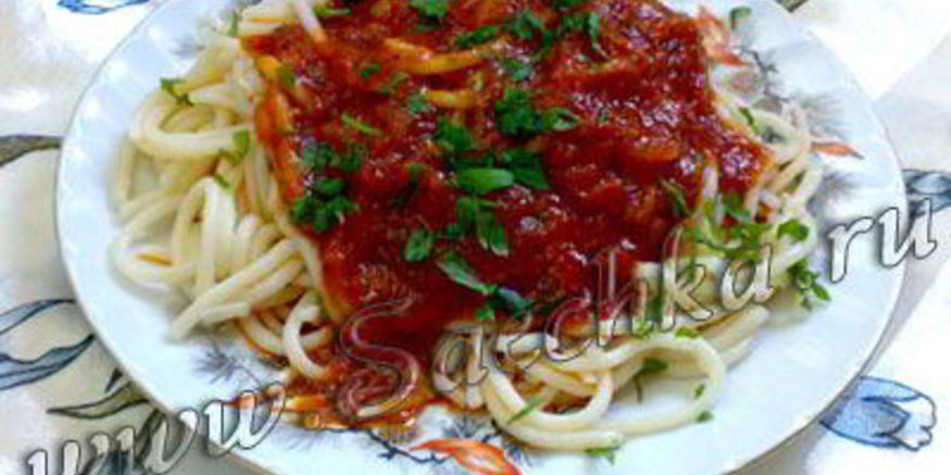 Рецепт лапши с помидорами и сыром