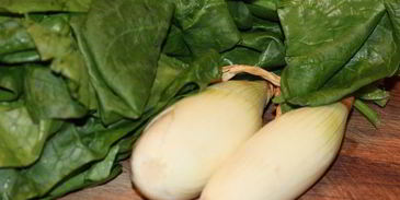 лапша ширатаки со шпинатом