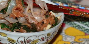 лапша ширатаки со шпинатом