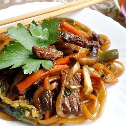 Лапша удон с говядиной