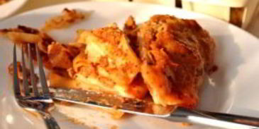 лазанья болоньезе с соусом бешамель