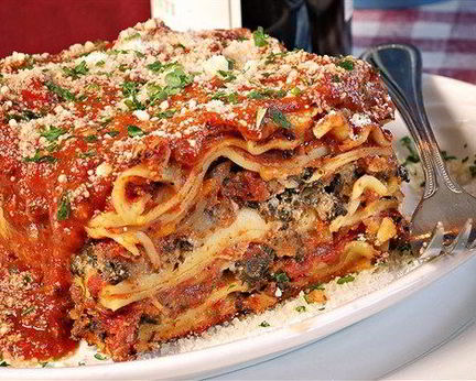 Лазанья с грибами, хересом и взбитыми сливками