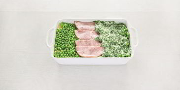 лазанья с ветчиной, горошком и творогом