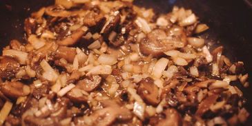 лазанья сырная с грибами