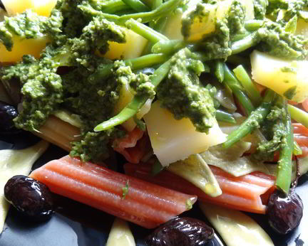 Лигурийская паста тренетте с песто и овощами