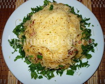 Макароны с колбасой из мультиварки