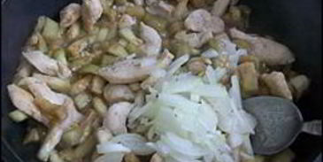 макароны с курицей и баклажанами