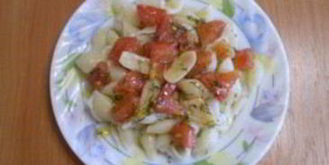 макароны с помидорами