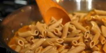 макароны с соусом из тыквы