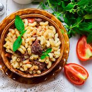 Рецепт Макарон с тушенкой на сковороде