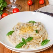 Рецепт Пасты фетучини с курицей в сливочном соусе