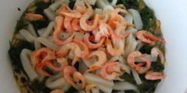 паста с чернилами каракатицы и морепродуктами