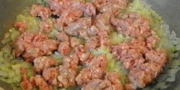 паста с фаршем и томатной пастой