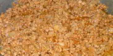 паста с фаршем и томатной пастой