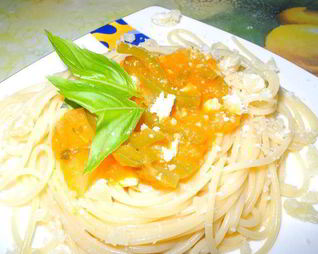 Паста с солнечным соусом