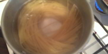 спагетти болоньез