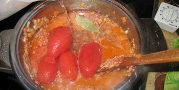 спагетти с соусом болоньезе